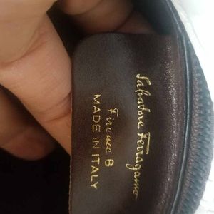 Vintage 1970 Salvador Ferragamo 8 oz Ivory  bag